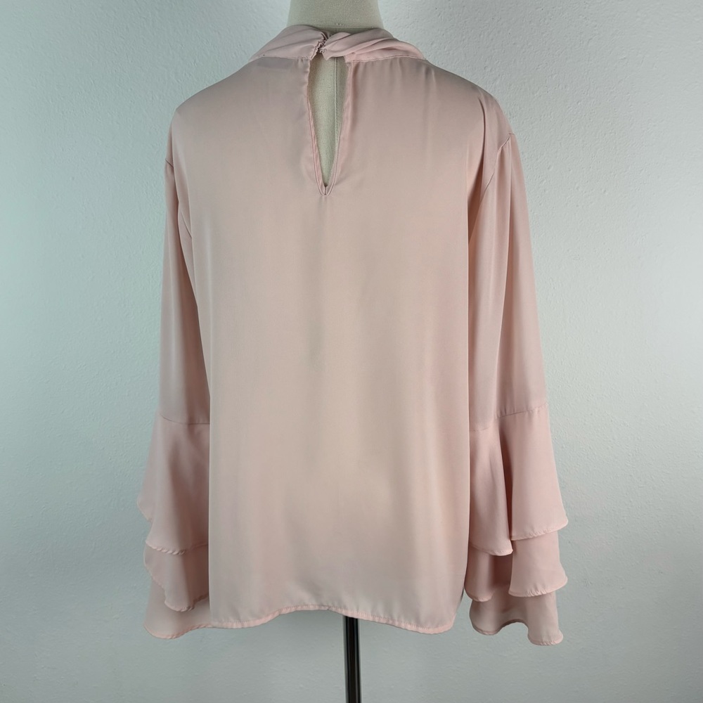 Eva Mendez Blouse View 6